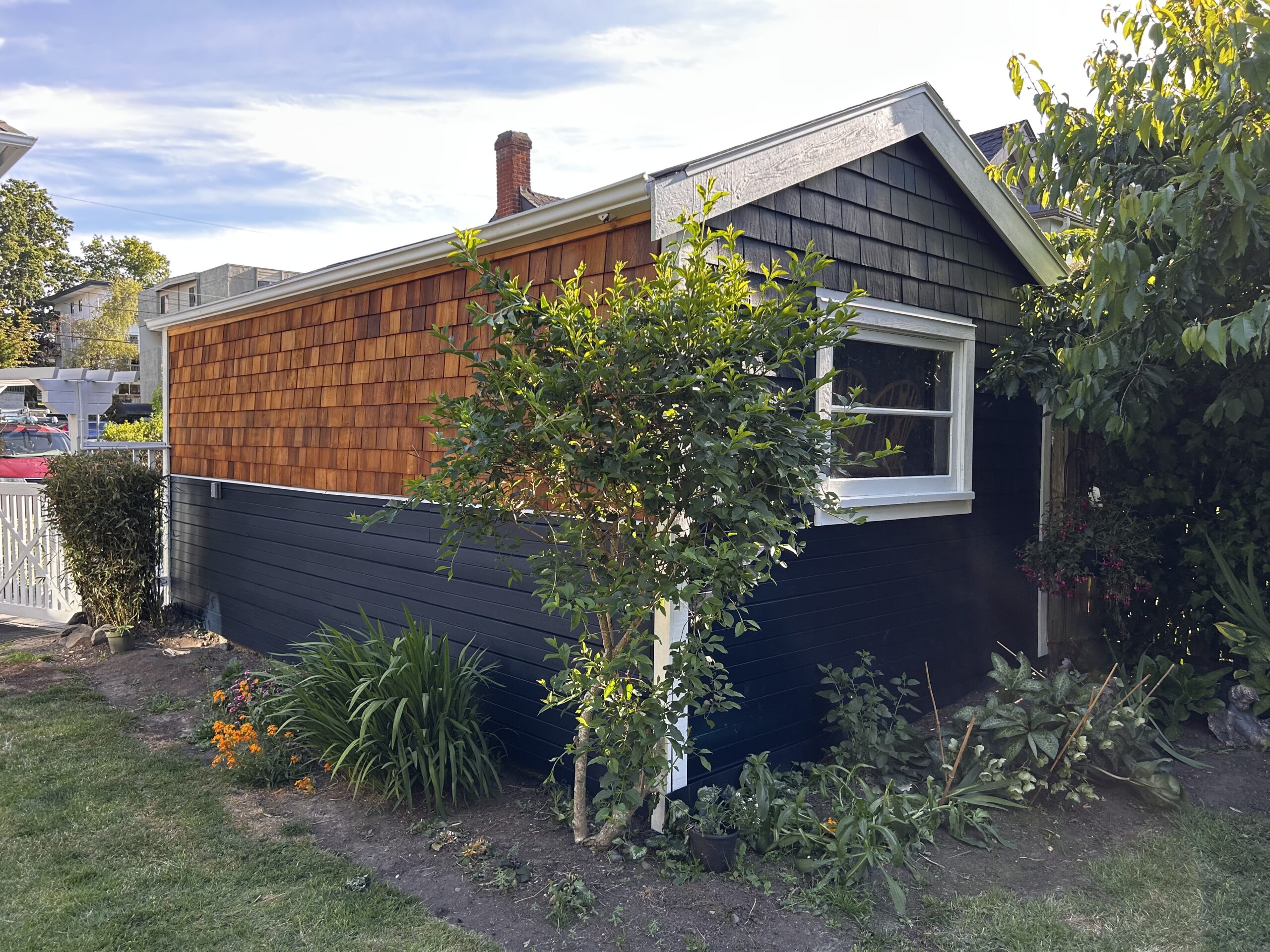 Exterior Staining of a 120-Year-Old Oak Bay Home Exterior Staining of a 120-Year-Old Oak Bay Home